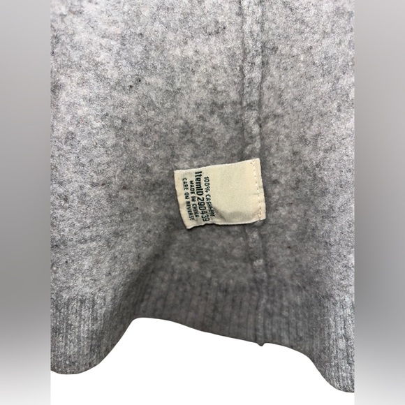 L.L. Bean Cashmere Cardigan - Picture 3 of 3